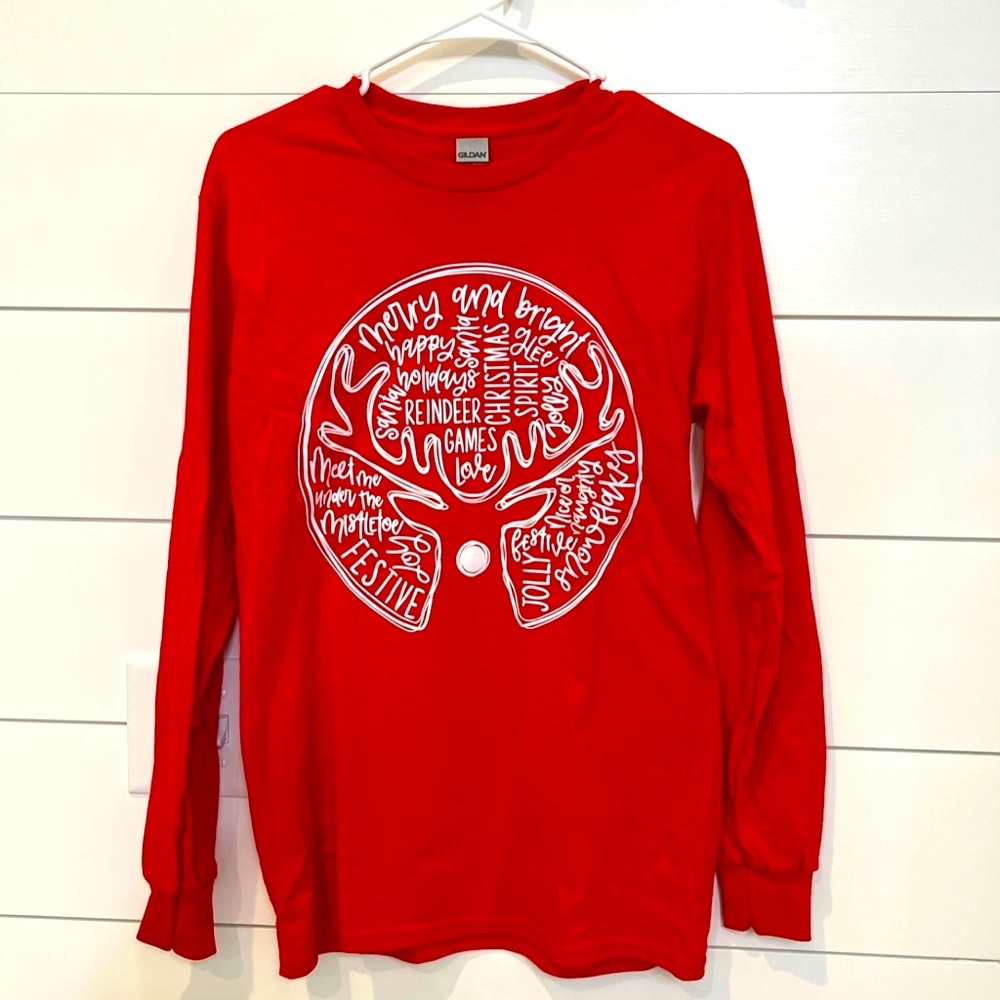 Christmas graphic tees women